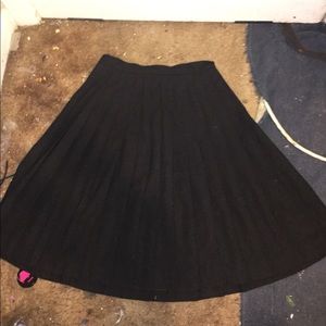 Pleated Rafaella skirt